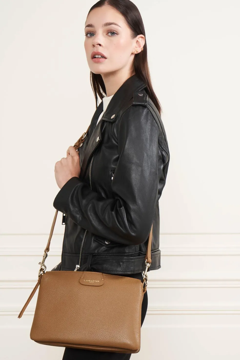 Grande Pochette