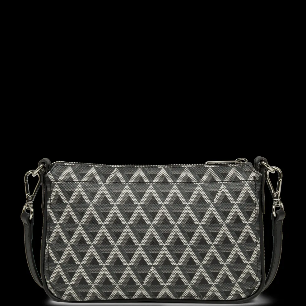 Petite Pochette