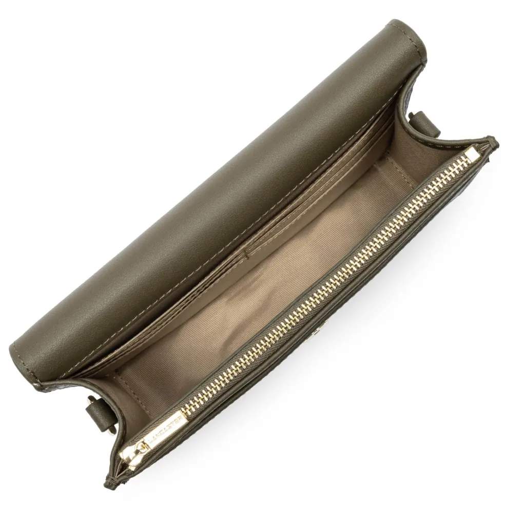 Petite Pochette