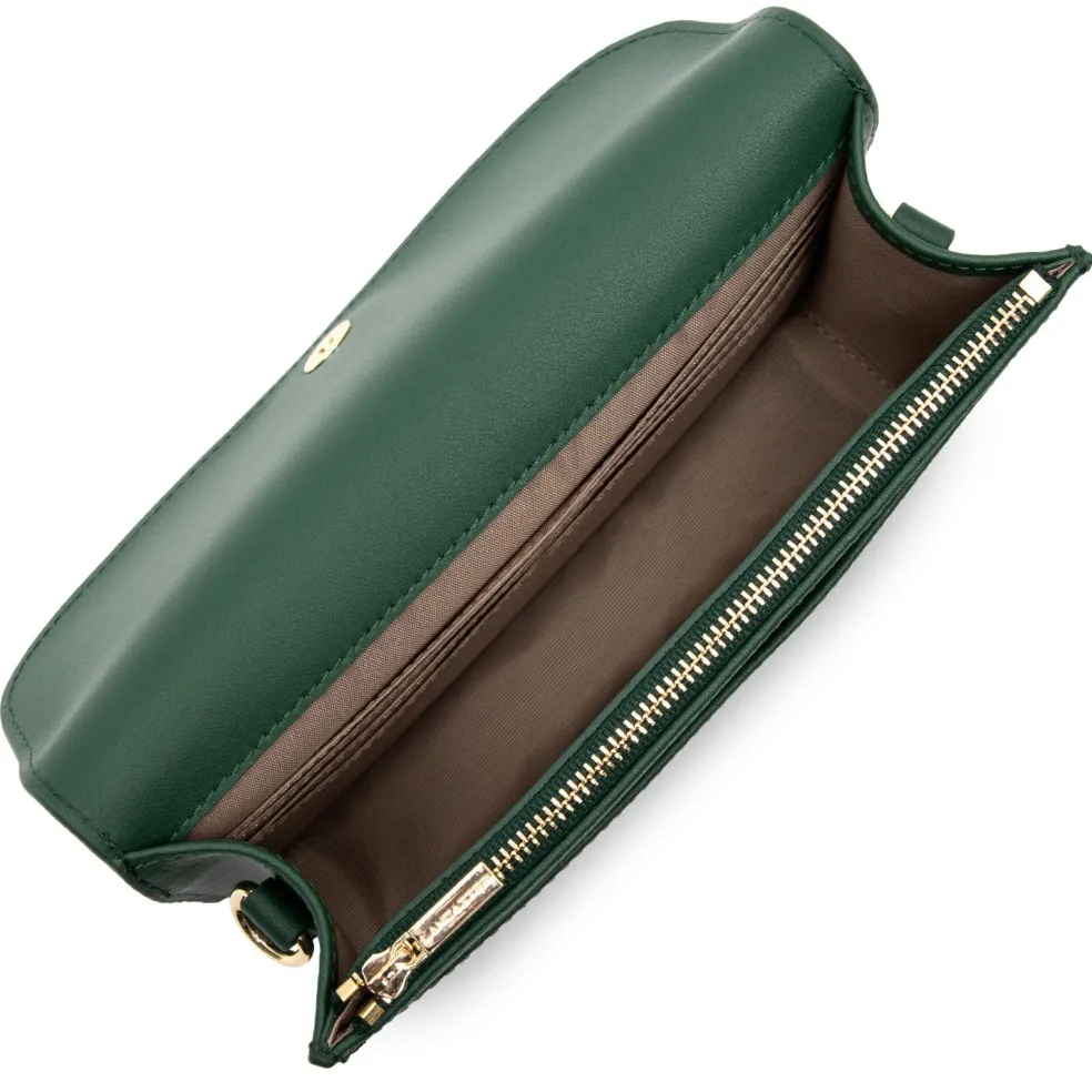 Petite Pochette