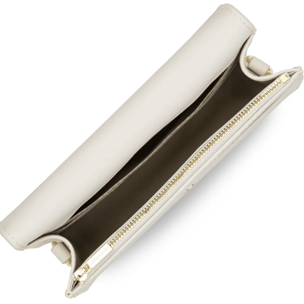 Petite Pochette