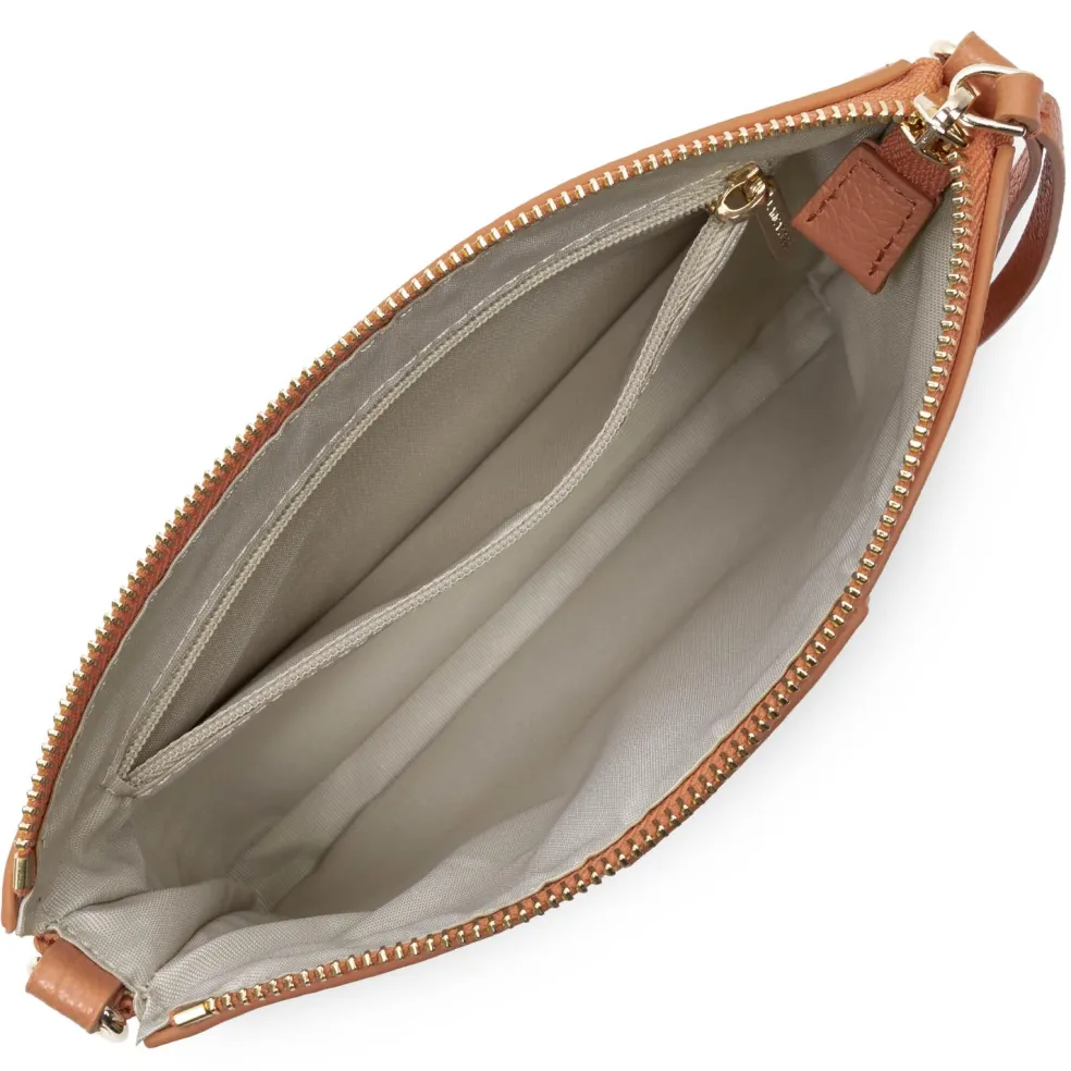Petite Pochette