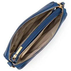 Petite Pochette