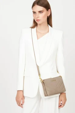 Petite Pochette